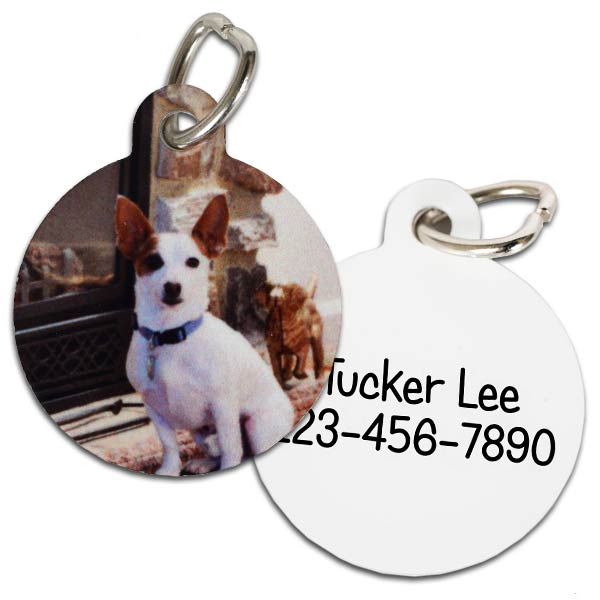 Round pet name tag with name and optional photo